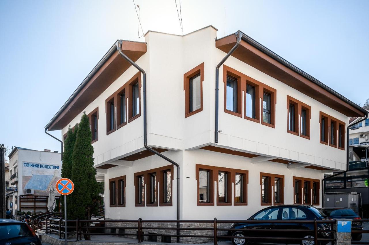 Hotel City In Kočani Esterno foto